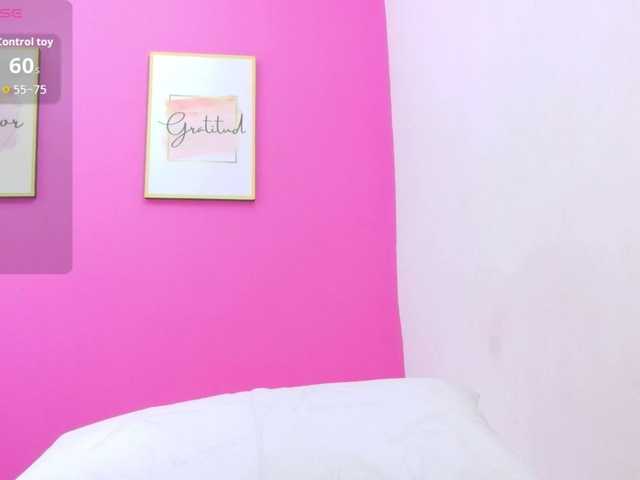 yourcuteneighbourr's BongaCams show and profile