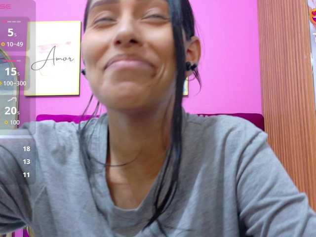 yourcuteneighbourr's BongaCams show and profile