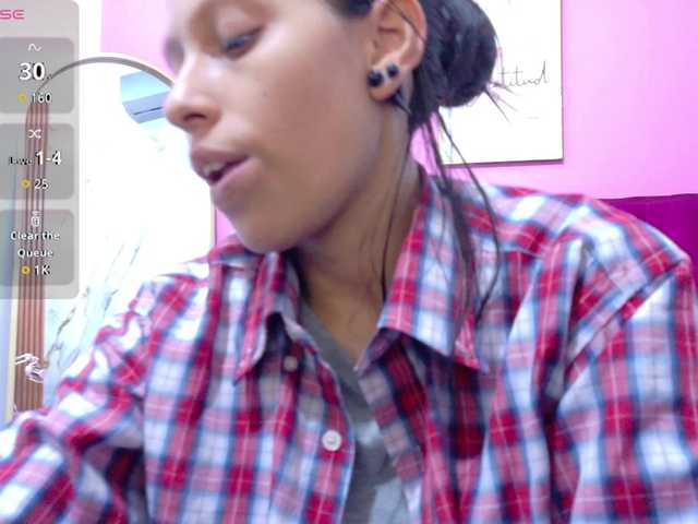 yourcuteneighbourr's BongaCams show and profile