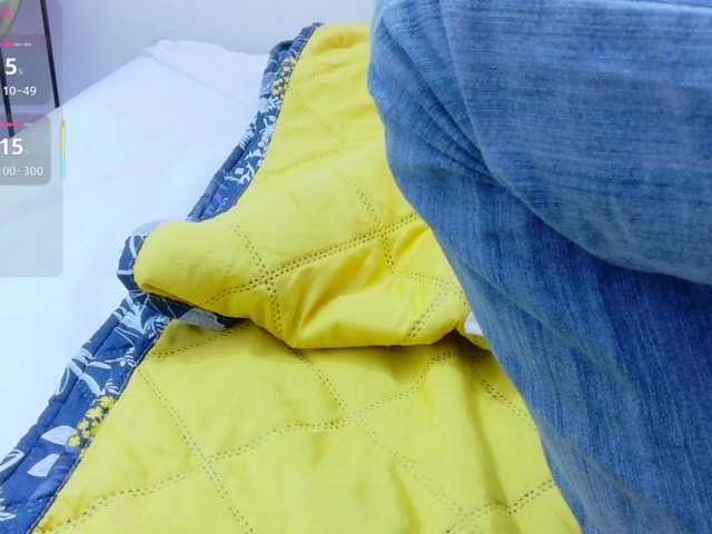 yourcuteneighbourr's BongaCams show and profile