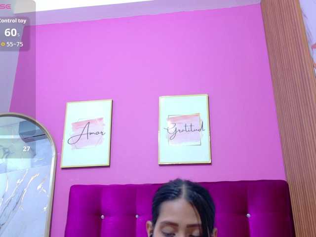 yourcuteneighbourr's BongaCams show and profile