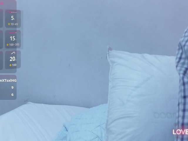 yourcuteneighbourr from BongaCams is Freechat