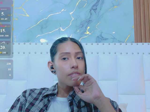 yourcuteneighbourr's BongaCams show and profile