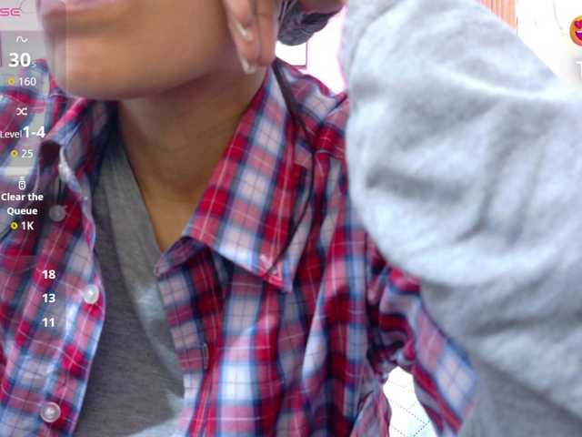 yourcuteneighbourr's BongaCams show and profile