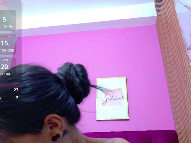 yourcuteneighbourr's BongaCams show and profile