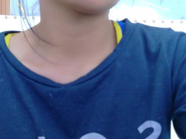 yourcuteneighbourr's BongaCams show and profile