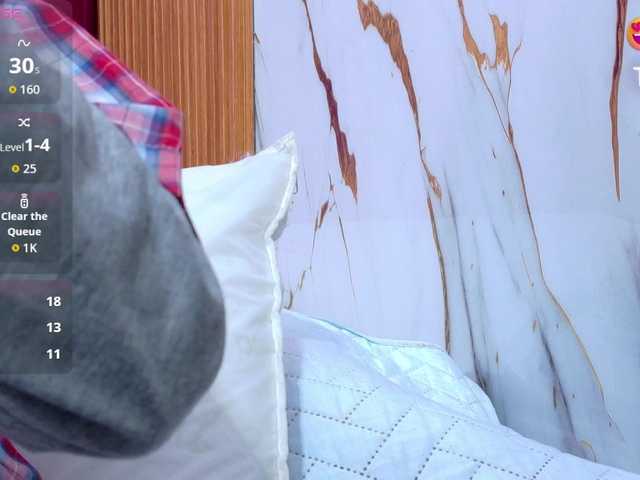 yourcuteneighbourr's BongaCams show and profile