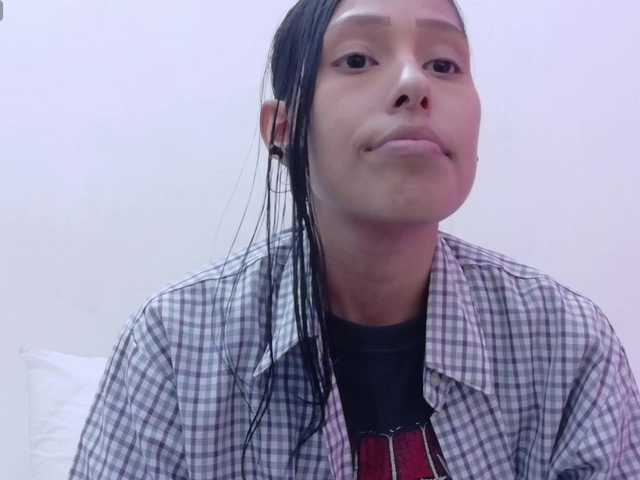 yourcuteneighbourr from BongaCams