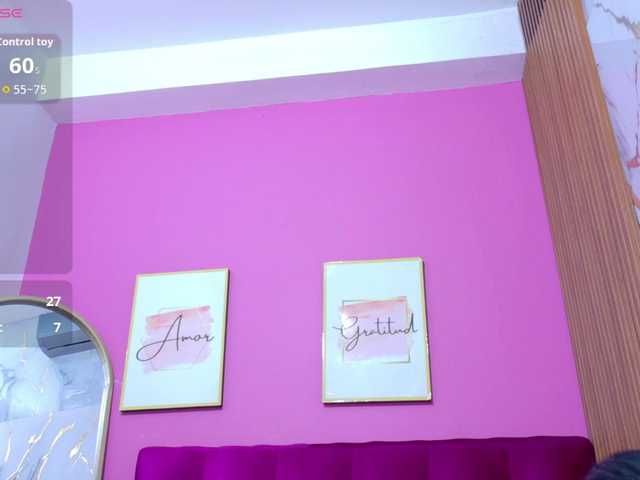 yourcuteneighbourr's BongaCams show and profile