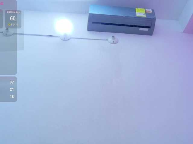 yourcuteneighbourr's BongaCams show and profile