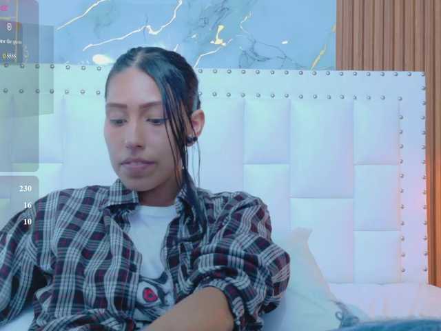 yourcuteneighbourr's BongaCams show and profile