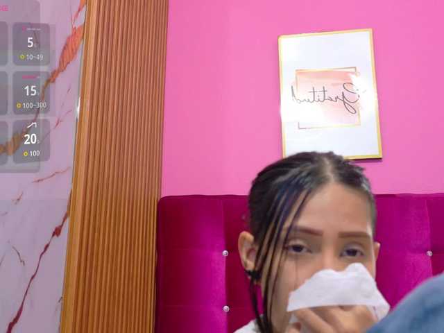 yourcuteneighbourr's BongaCams show and profile