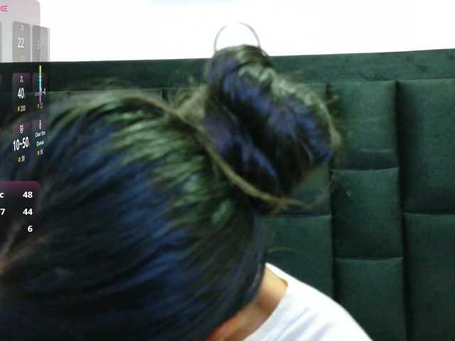 yourcuteneighbourr's BongaCams show and profile