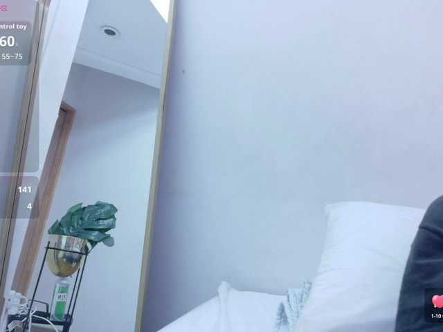 yourcuteneighbourr from BongaCams