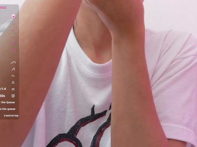 yourcuteneighbourr's BongaCams show and profile