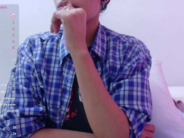 yourcuteneighbourr's BongaCams show and profile