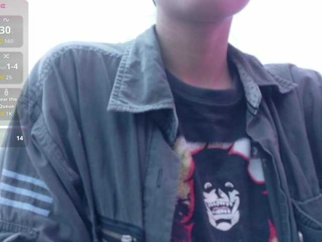  yourcuteneighbourr chat room