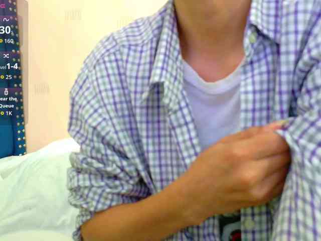 yourcuteneighbourr webcam