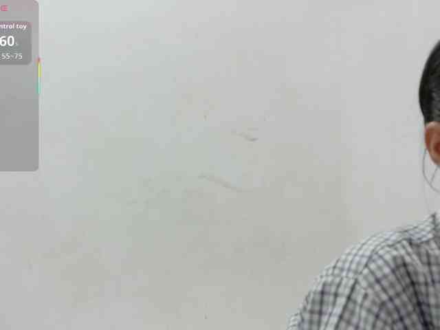 yourcuteneighbourr webcam