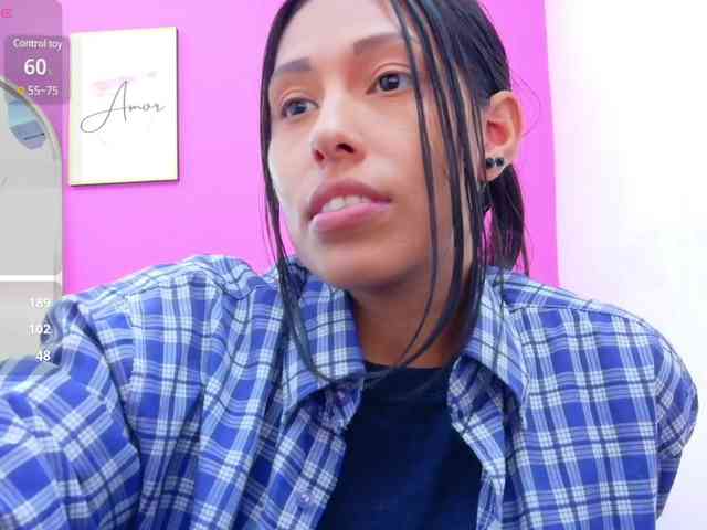 yourcuteneighbourr webcam