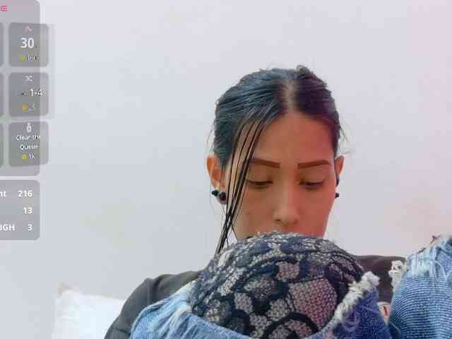 yourcuteneighbourr webcam