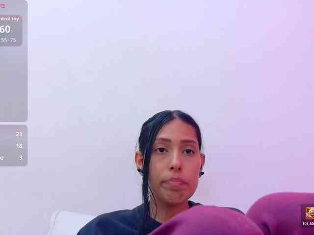 yourcuteneighbourr webcam