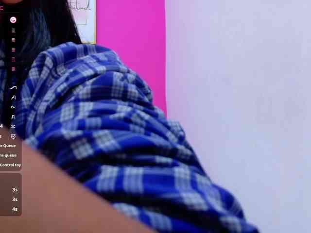 yourcuteneighbourr webcam