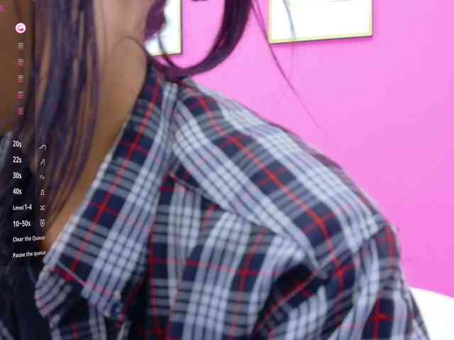 yourcuteneighbourr webcam