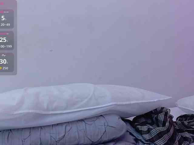yourcuteneighbourr webcam
