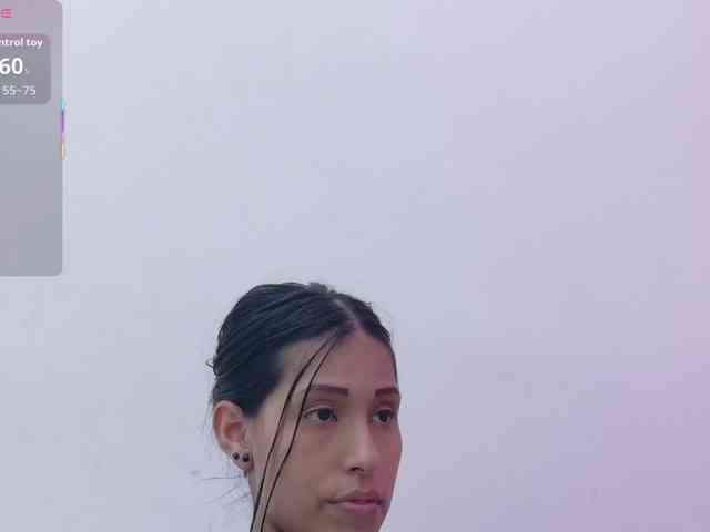 yourcuteneighbourr webcam