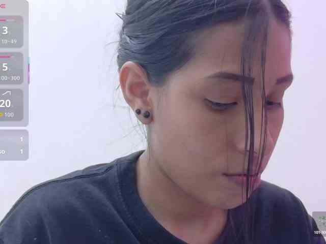 yourcuteneighbourr webcam