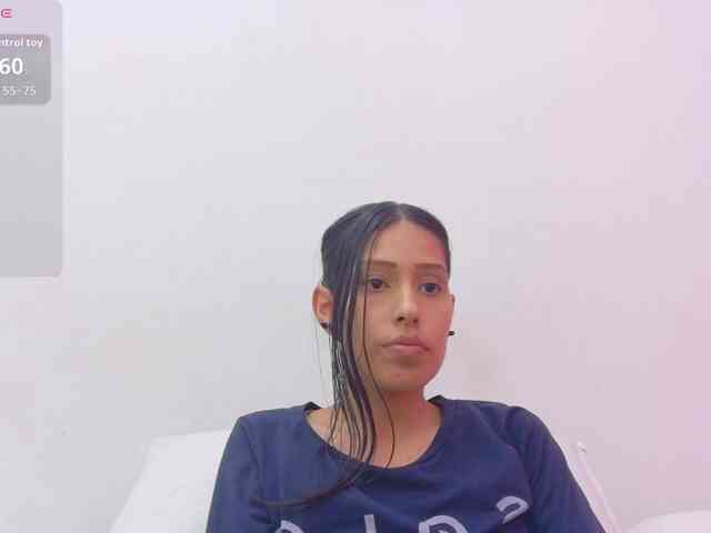 yourcuteneighbourr webcam