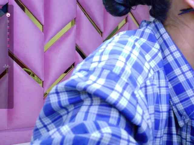 yourcuteneighbourr webcam