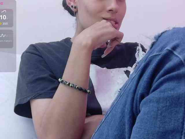 yourcuteneighbourr yourcuteneighbourr