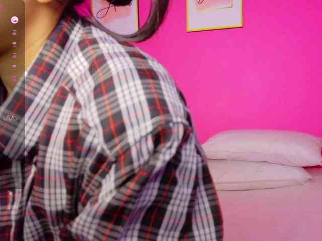free webcam chat Yourcuteneighbourr