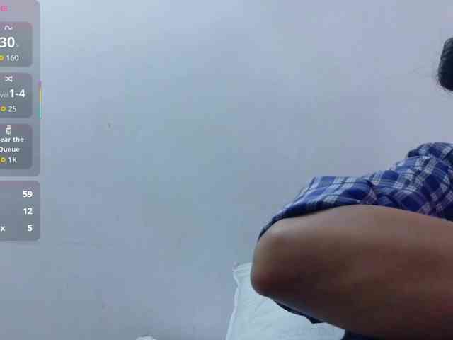 yourcuteneighbourr webcam