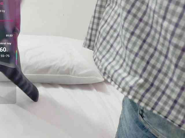 yourcuteneighbourr webcam