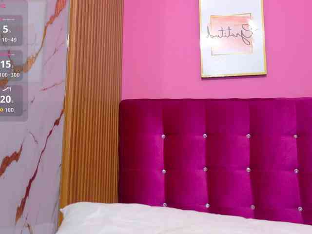 yourcuteneighbourr webcam