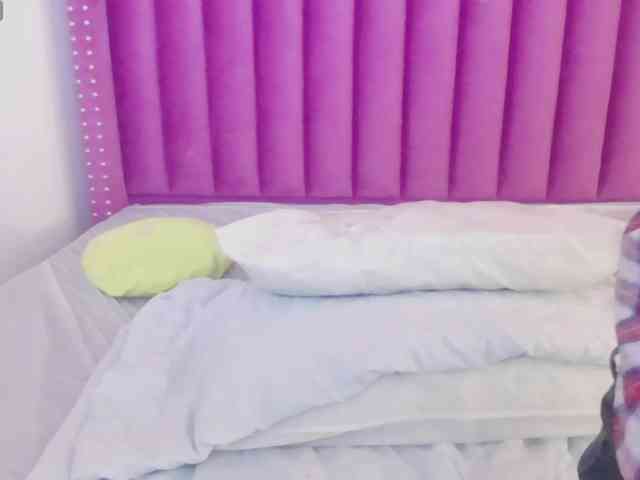 yourcuteneighbourr yourcuteneighbourr