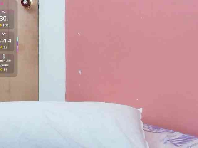 yourcuteneighbourr webcam