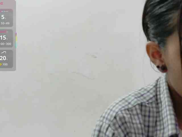 yourcuteneighbourr webcam