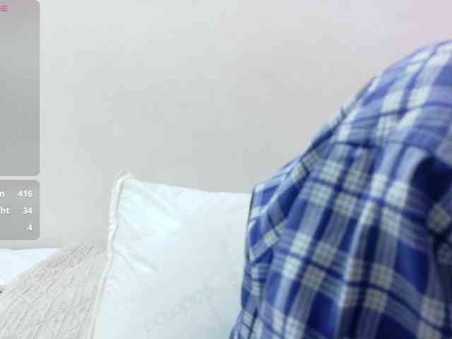 yourcuteneighbourr webcam