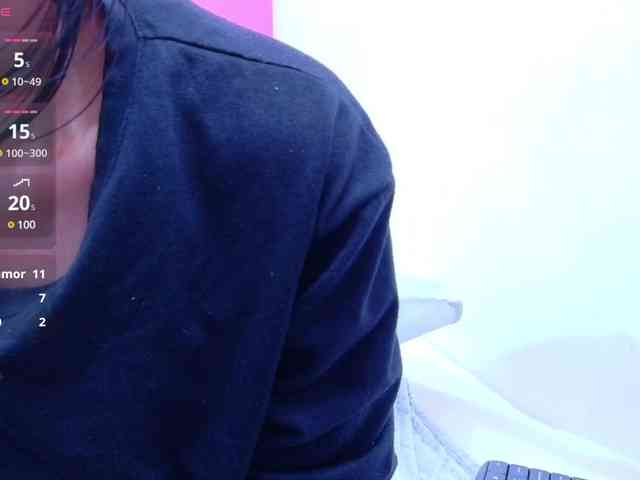 yourcuteneighbourr webcam