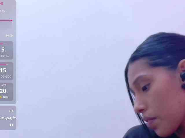 yourcuteneighbourr webcam