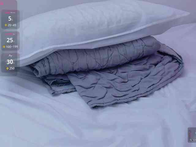 yourcuteneighbourr webcam