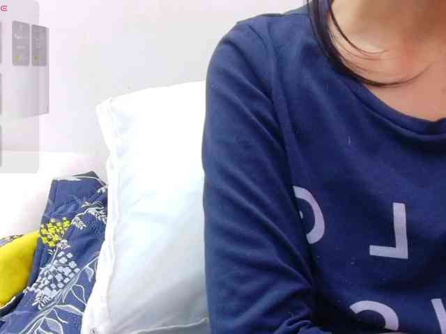 yourcuteneighbourr webcam