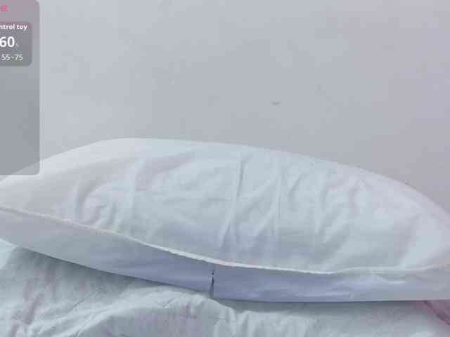 yourcuteneighbourr webcam