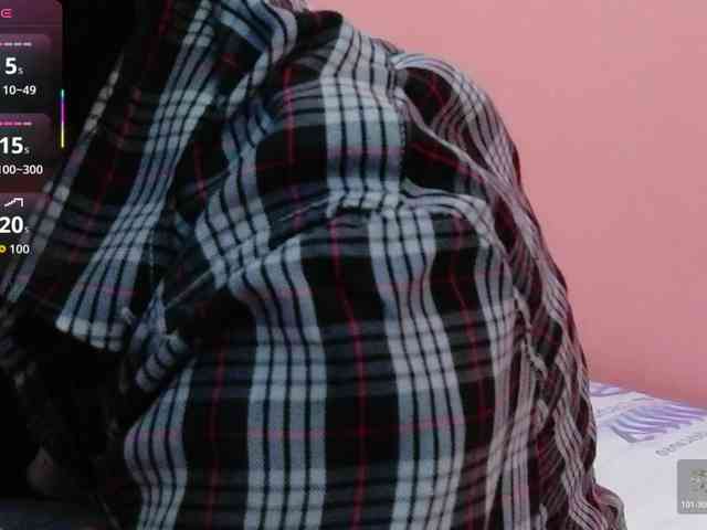 yourcuteneighbourr webcam