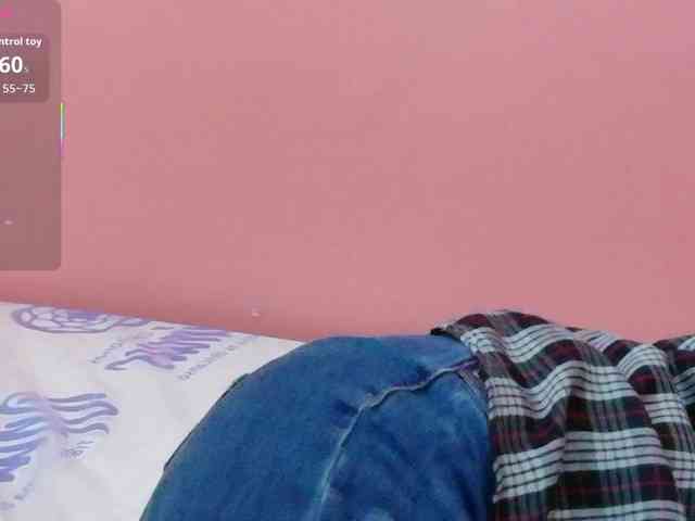 yourcuteneighbourr webcam