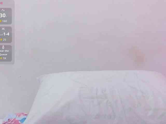 yourcuteneighbourr webcam